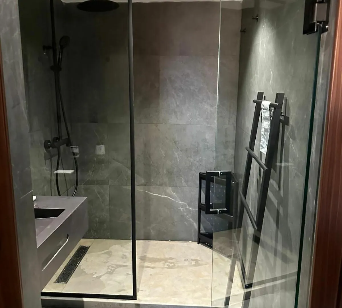 Luxury 1-Bedroom Apartment Casablanca